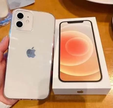 iPhone 12 Apple 128GB Branco Tela de 6,1”, Câmera Dupla de 12MP